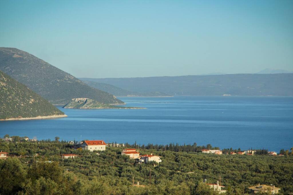 Panoramic View Summerhouse Loukissia Экстерьер фото